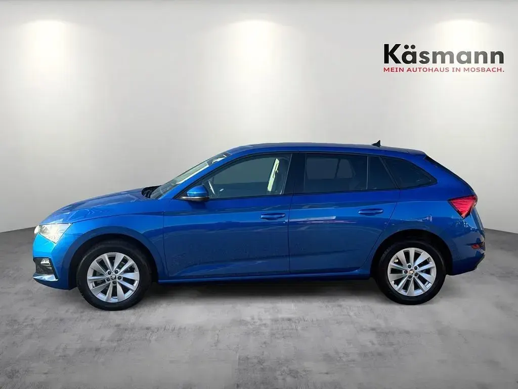 Gebraucht Skoda Scala Ambition 150 PS (110 kW) 2023 Blau Kleinwagen