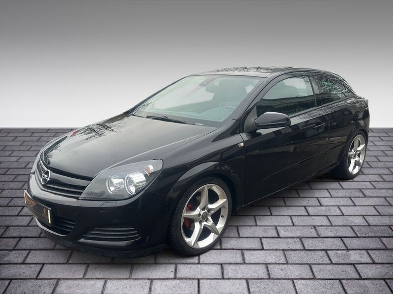 Schwarz Gebraucht 2005 Opel Astra GTC Sport Coupé | 3.490 € - Bild 1/4