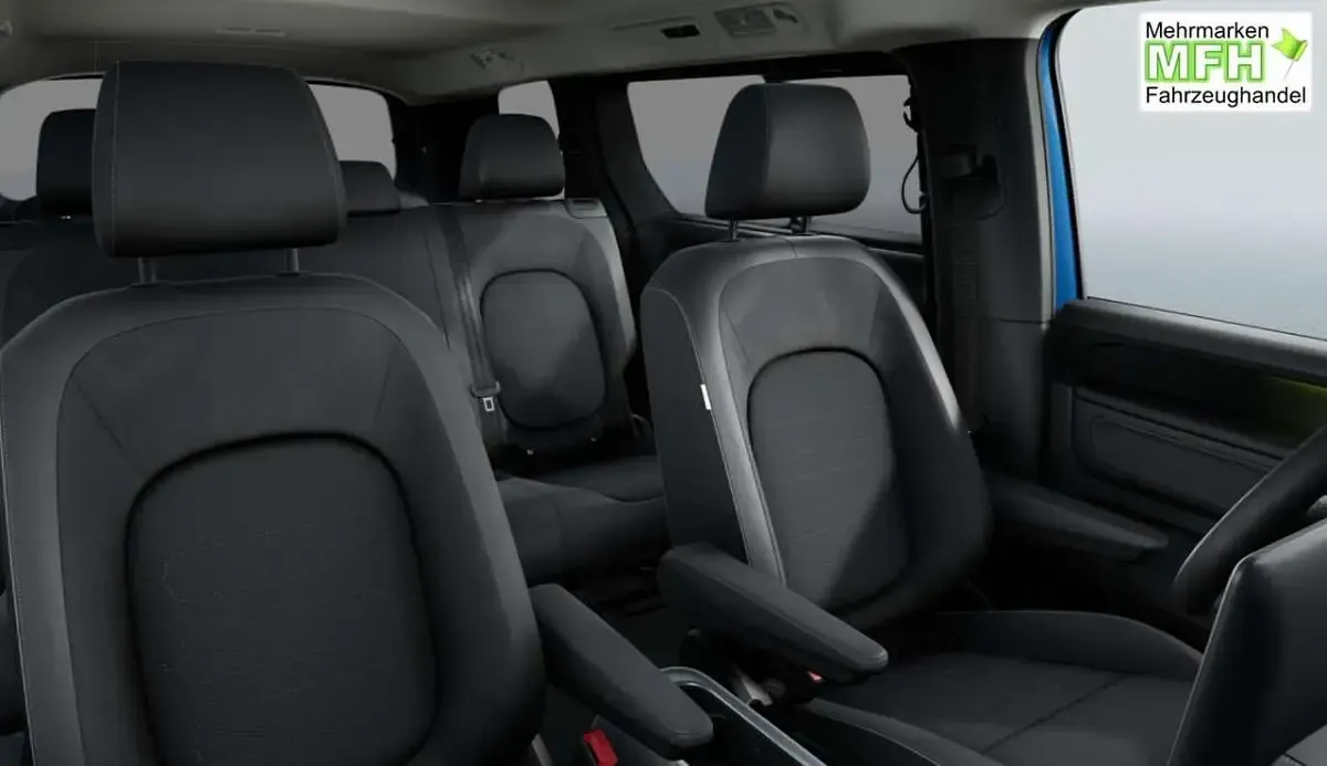 Neu VW ID. Buzz Comfortline 210 kW (286 PS) 2026 Candyweiß / bay leaf g... Van / Kleinbus
