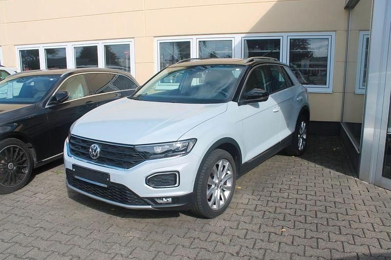 Weiß Gebraucht 2018 VW T-Roc Style SUV | 19.980 € (Fairer Preis) - Bild 1/4