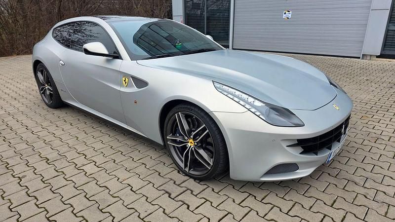 Gebraucht Ferrari FF 659 PS (484 kW) 2015 Grau Kombi