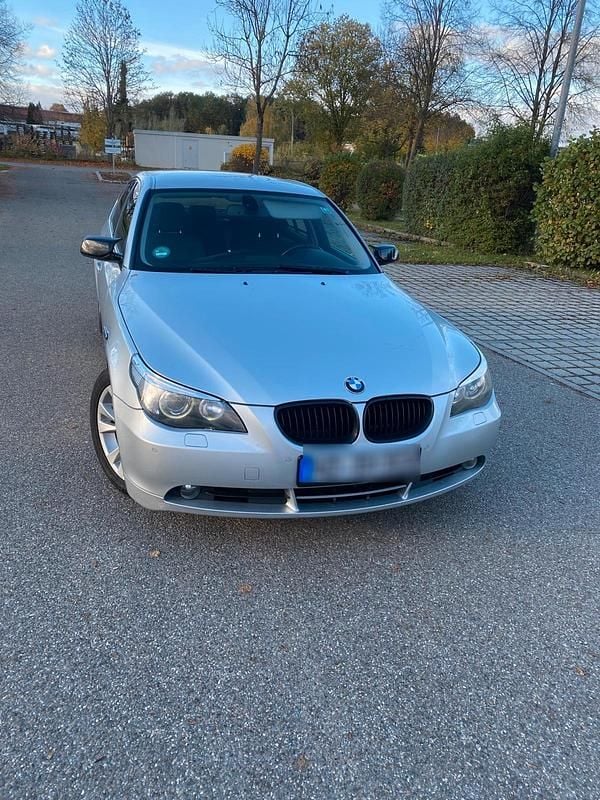 Gebraucht BMW 520 170 PS (125 kW) 2004 Silber Limousine