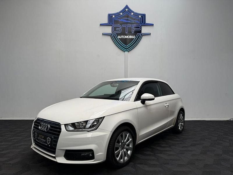 Weiß Gebraucht 2015 Audi A1 Basis Kleinwagen | 9.500 € (Guter Preis) - Bild 1/4