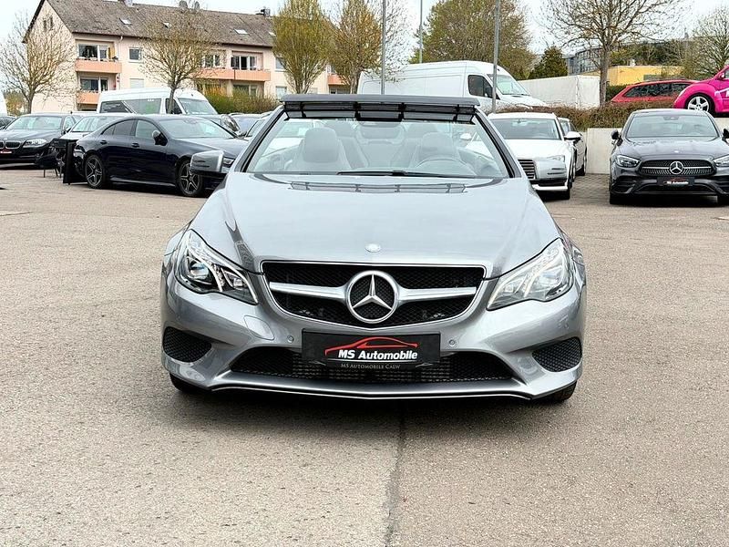 Gebraucht Mercedes E200 Sport 184 PS (135 kW) 2015 Silber Cabrio