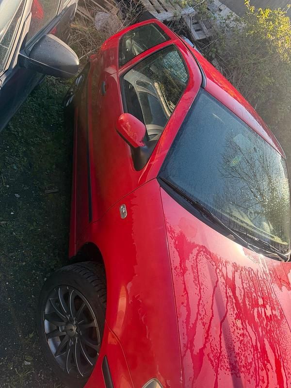 Gebraucht VW Polo 60 PS (44 kW) 2001 Rot Kleinwagen