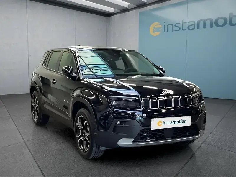 Neu Jeep Avenger 110 PS (80 kW) 2025 Schwarz SUV