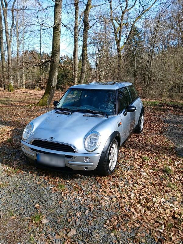Gebraucht Mini Cooper 90 PS (66 kW) 2002 Silber Kleinwagen