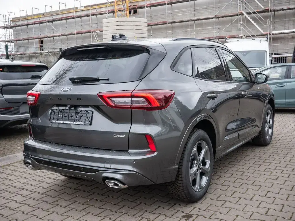 Gebraucht Ford Kuga ST-Line 224 PS (164 kW) 2025 Magnetic grau SUV