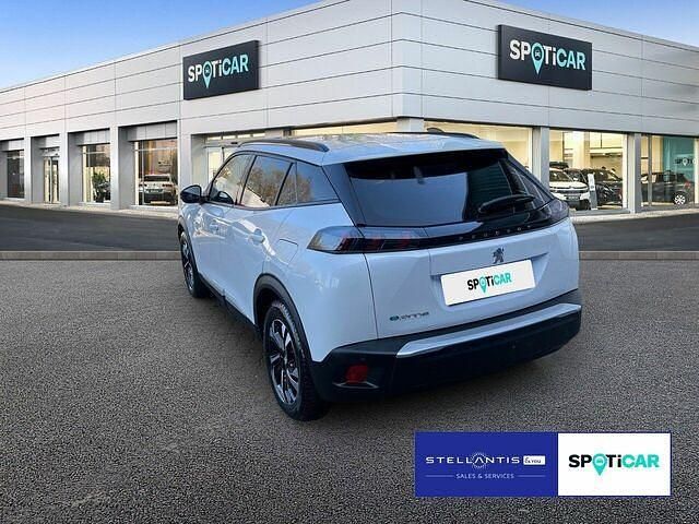 Gebraucht Peugeot e-2008 Allure 100 kW (136 PS) 2021 Weiß SUV