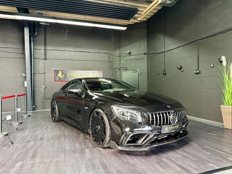 Obsidianschwarz metalliclack Gebraucht 2015 Mercedes S63 AMG AMG Coupé | 115.990 € - Bild 1/4