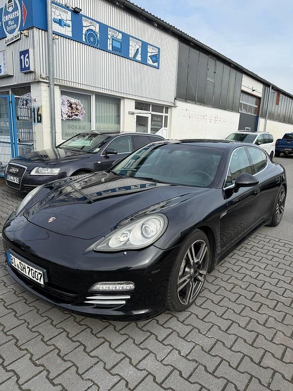 Gebraucht Porsche Panamera 4S 400 PS (294 kW) 2009 Schwarz Limousine