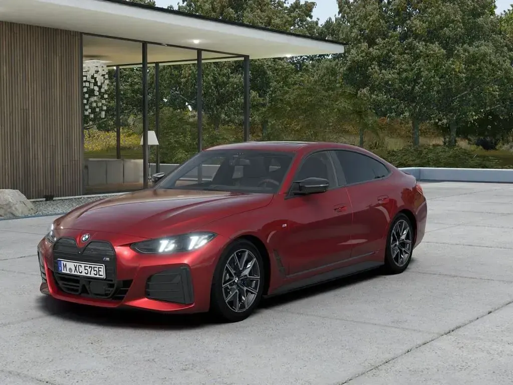 Gebraucht BMW i4 Comfort Edition 442 kW (601 PS) 2025 Dragon fire rot (rot) Limousine