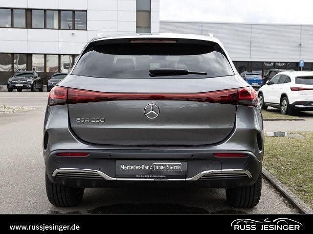 Gebraucht Mercedes EQA250 139 kW (190 PS) 2021 SUV