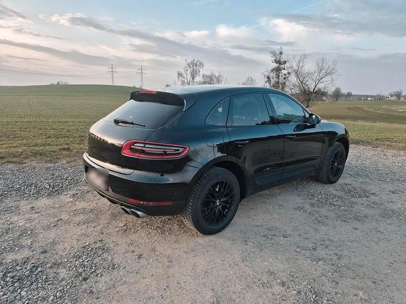 Gebraucht Porsche Macan S 258 PS (189 kW) 2014 Schwarz SUV