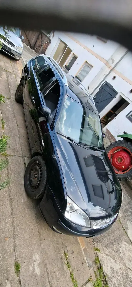 Gebraucht Ford Mondeo 130 PS (95 kW) 2007 Schwarz Kombi