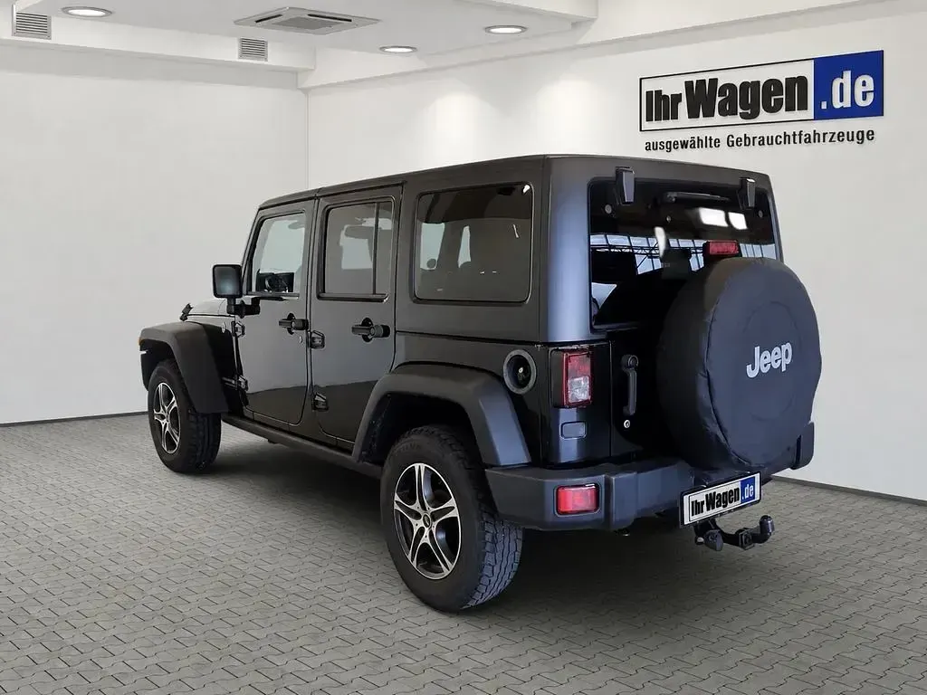 Gebraucht Jeep Wrangler Unlimited Rubicon 284 PS (208 kW) 2018 Schwarz SUV