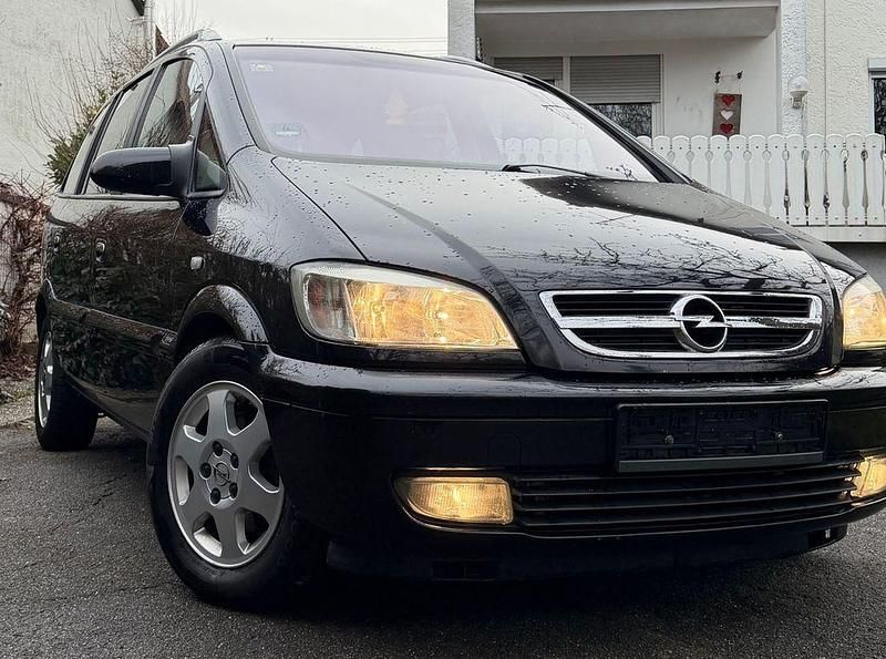 Gebraucht Opel Zafira Executive 147 PS (108 kW) 2004 Schwarz Van / Kleinbus
