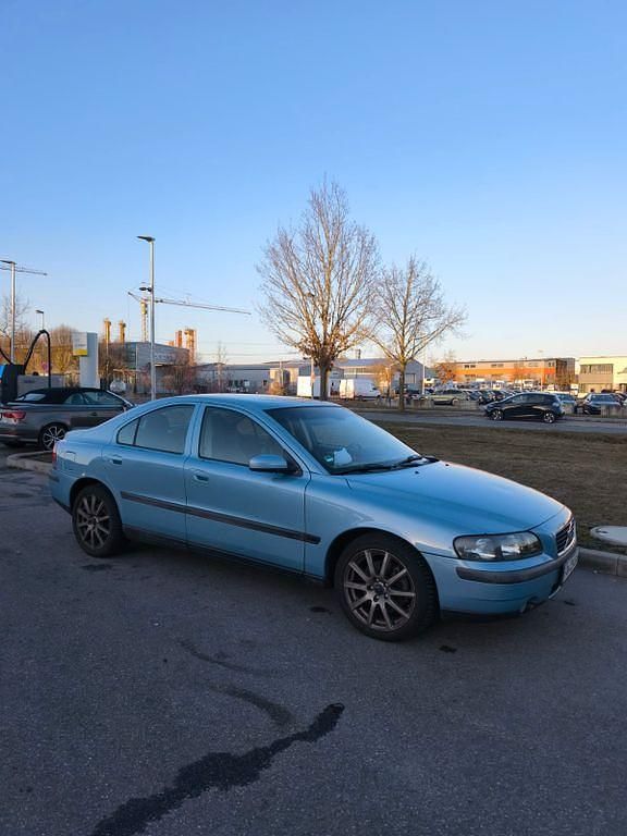 Gebraucht Volvo S60 170 PS (125 kW) 2003 Blau Limousine