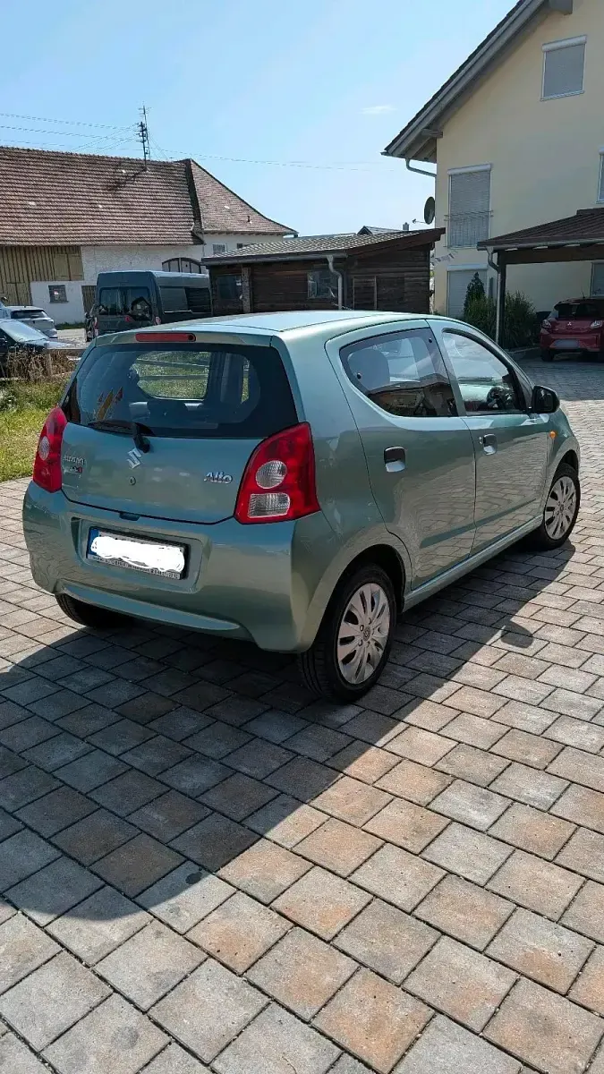 Gebraucht Suzuki Alto 68 PS (50 kW) 2008 Grün Kleinwagen