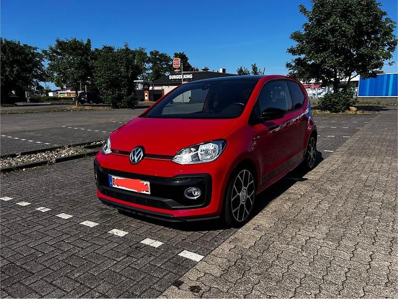 Gebraucht VW up! Beats 116 PS (85 kW) 2019 Rot Kleinwagen