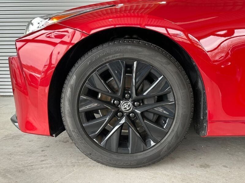 Gebraucht Toyota Mirai XLE 182 PS (133 kW) 2021 Rot Limousine
