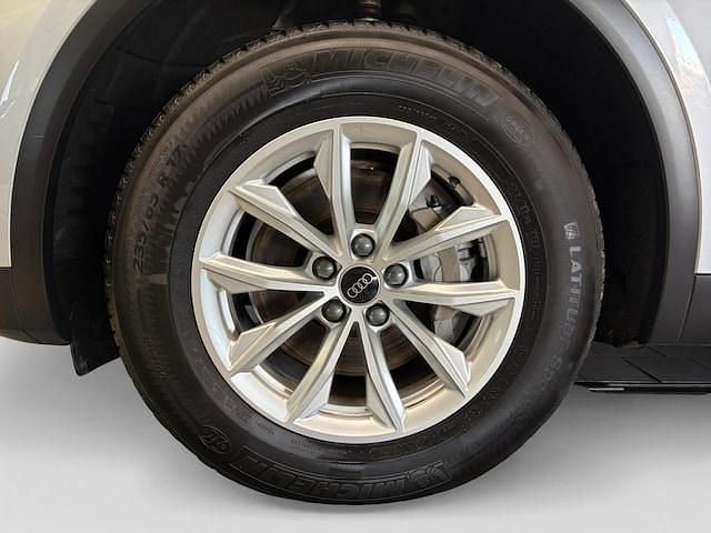 Second-hand Audi Q5 163 CP (119 kW) 2023 Argintiu SUV