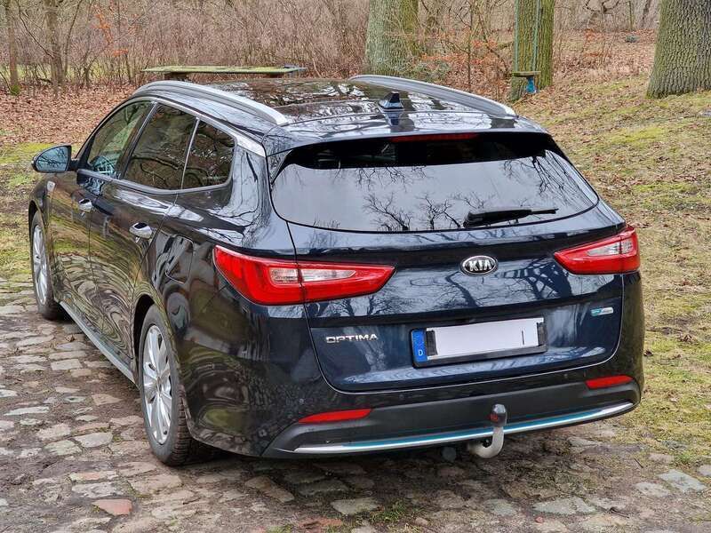 Blau Gebraucht 2019 Kia Optima Hybrid 2 Limousine | 16.000 € (Fairer Preis) - Bild 1/4