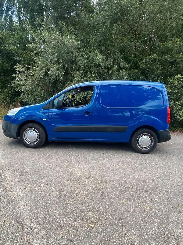Gebraucht 2011 Peugeot Partner Van / Kleinbus | 4.500 € (Superpreis) - Bild 1/4