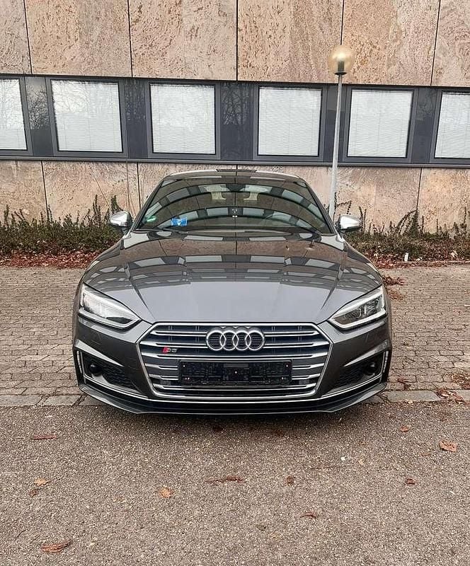 Grau Gebraucht 2018 Audi S5 Kleinwagen | 35.500 € (Guter Preis) - Bild 1/4
