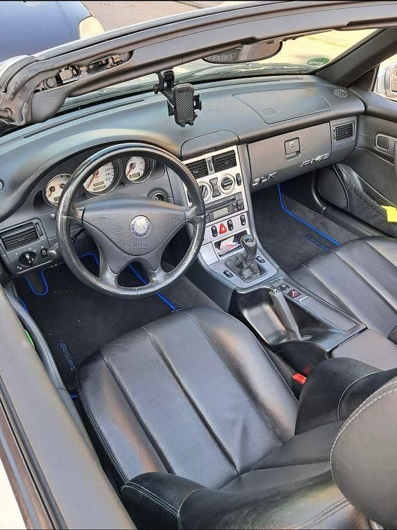 Gebraucht Mercedes SLK200 163 PS (119 kW) 2003 Silber Cabrio