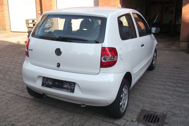 Gebraucht VW Polo 68 PS (50 kW) 2007 Weiß Kleinwagen