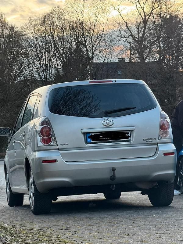 Gebraucht Toyota Corolla Verso 130 PS (95 kW) 2007 Grau Van / Kleinbus