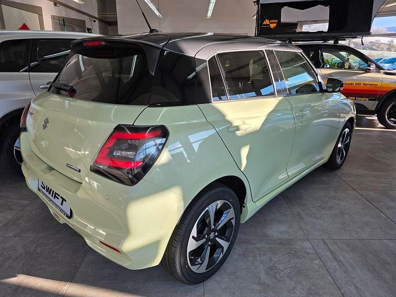 Neu Suzuki Swift Comfort+ 83 PS (61 kW) 2025 Gelb Limousine