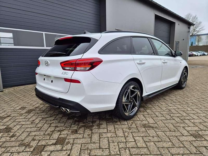 Neu Hyundai i30 N Line 150 PS (110 kW) 2026 Serenity white pearl Kombi