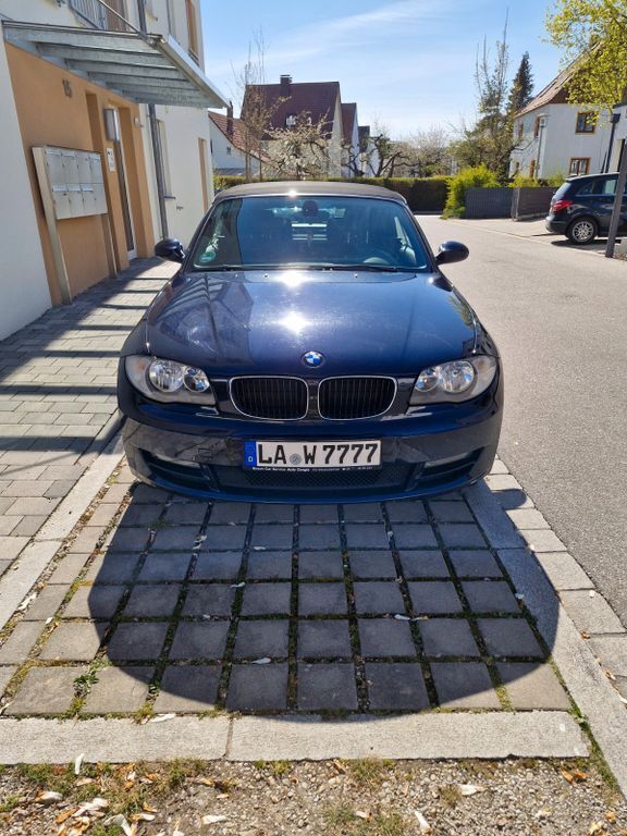 Blau Gebraucht 2008 BMW 118 Cabriolet Cabrio | 5.849 € (Fairer Preis) - Bild 1/4