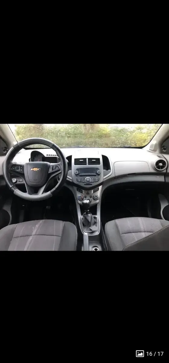 Gebraucht Chevrolet Aveo 84 PS (61 kW) 2011 Weiß Kleinwagen