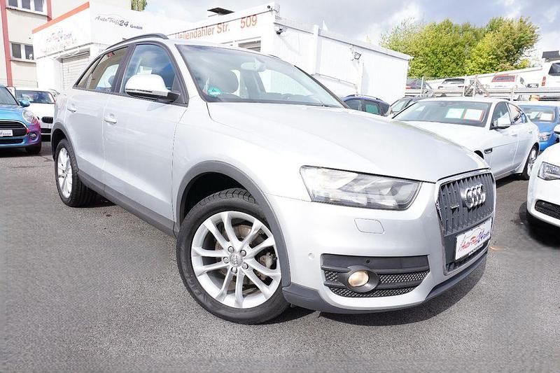 Silber Gebraucht 2013 Audi Q3 Sport SUV | 17.990 € (Fairer Preis) - Bild 1/4
