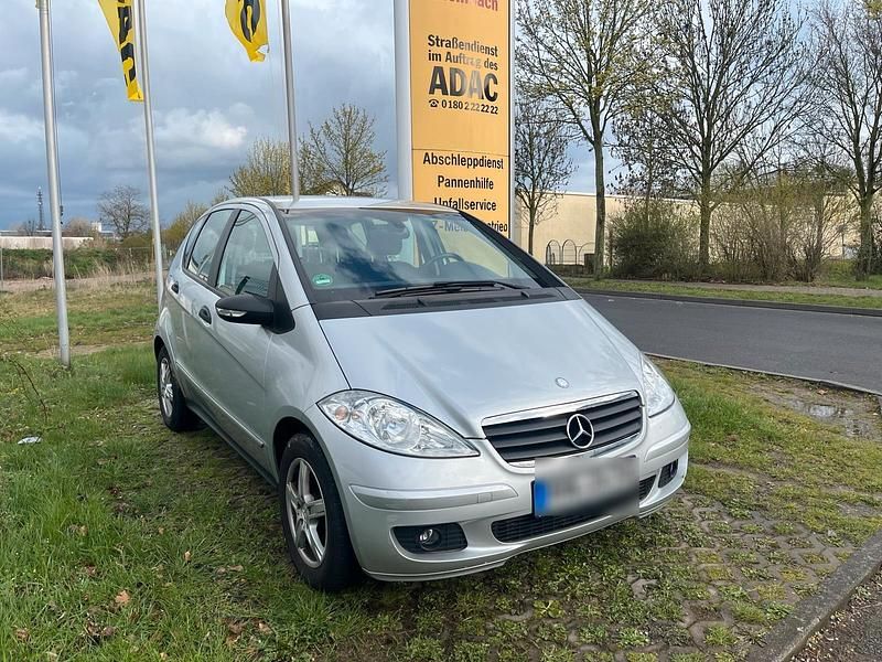 Gebraucht Mercedes A150 95 PS (69 kW) 2007 Silber Kleinwagen