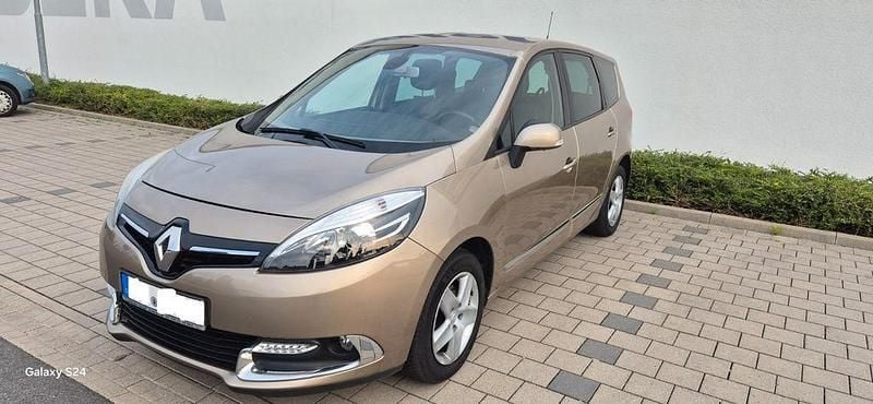 Gebraucht Renault Grand Scénic III LIMITED 110 PS (80 kW) 2015 Beige Van / Kleinbus