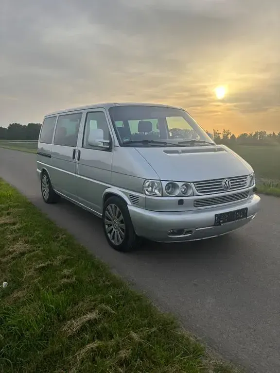 Gebraucht VW Multivan 102 PS (75 kW) 2001 Silber Van / Kleinbus