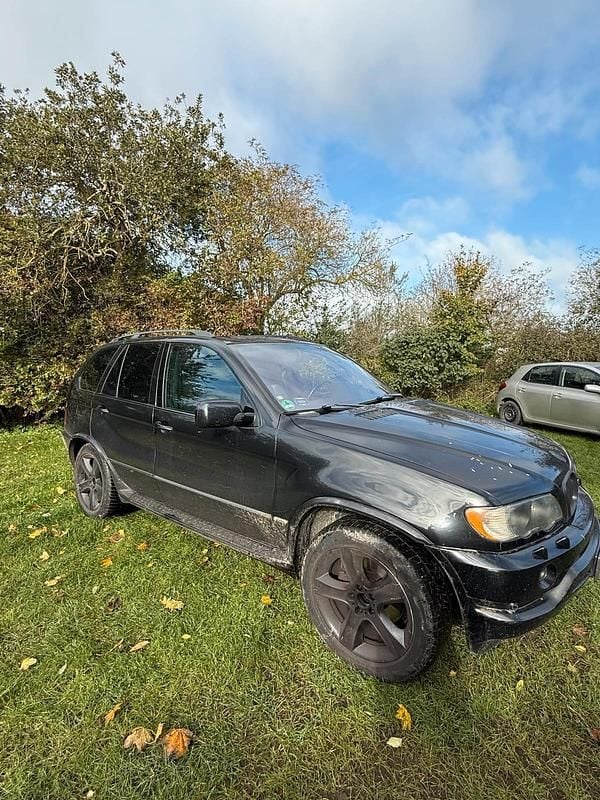 Schwarz Gebraucht 2003 BMW X5 SUV | 3.100 € (Superpreis) - Bild 1/4