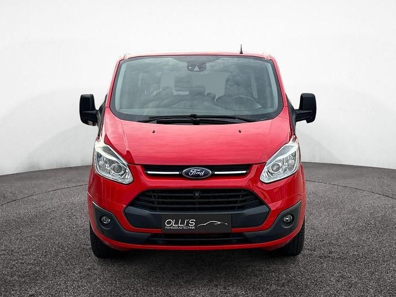 Gebraucht Ford Tourneo 155 PS (114 kW) 2014 Rot Van / Kleinbus