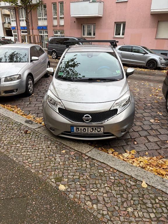 Silber Gebraucht 2016 Nissan Note Acenta Limousine | 8.000 € (Fairer Preis) - Bild 1/4