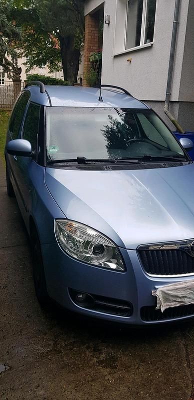Gebraucht Skoda Roomster 105 PS (77 kW) 2006 Blau Van / Kleinbus