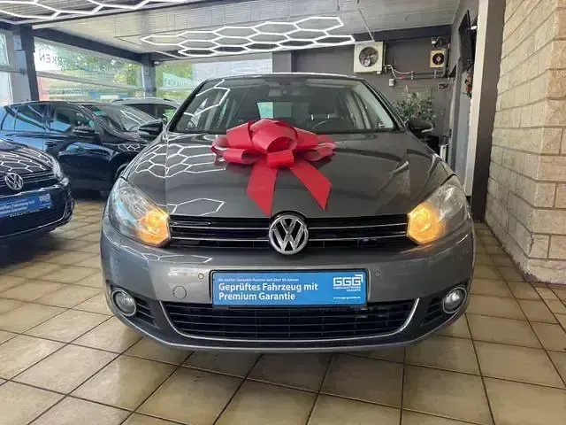 Gebraucht VW Golf VI Style 105 PS (77 kW) 2012 Andere Limousine