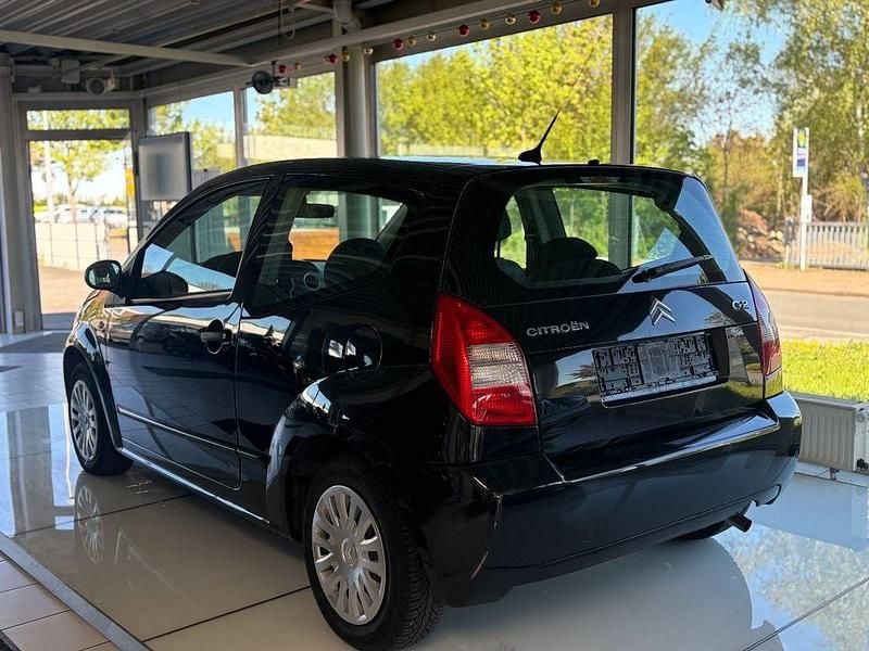 Gebraucht Citroën C2 73 PS (53 kW) 2009 Schwarz Kleinwagen