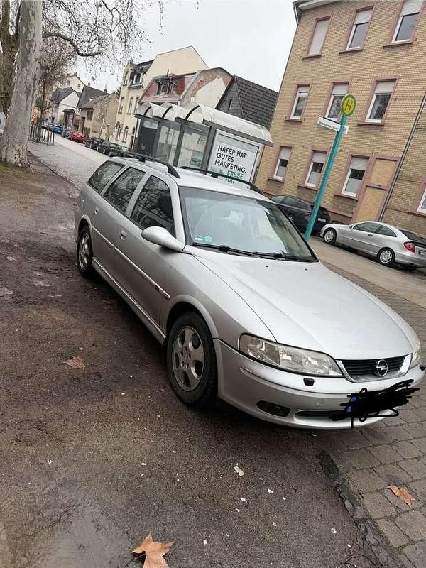 Gebraucht Opel Vectra 136 PS (100 kW) 1998 Kombi