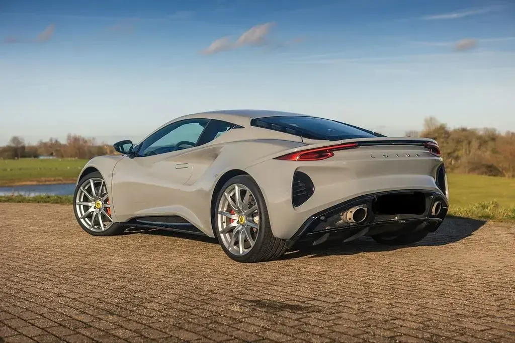 Gebraucht Lotus Emira 412 PS (303 kW) 2021 Grau Coupé