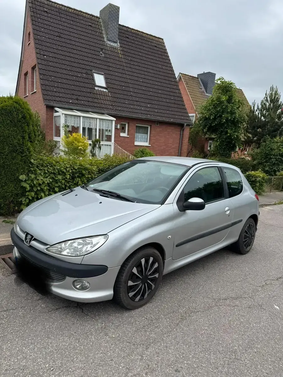 Gebraucht Peugeot 206 109 PS (80 kW) 2006 Limousine