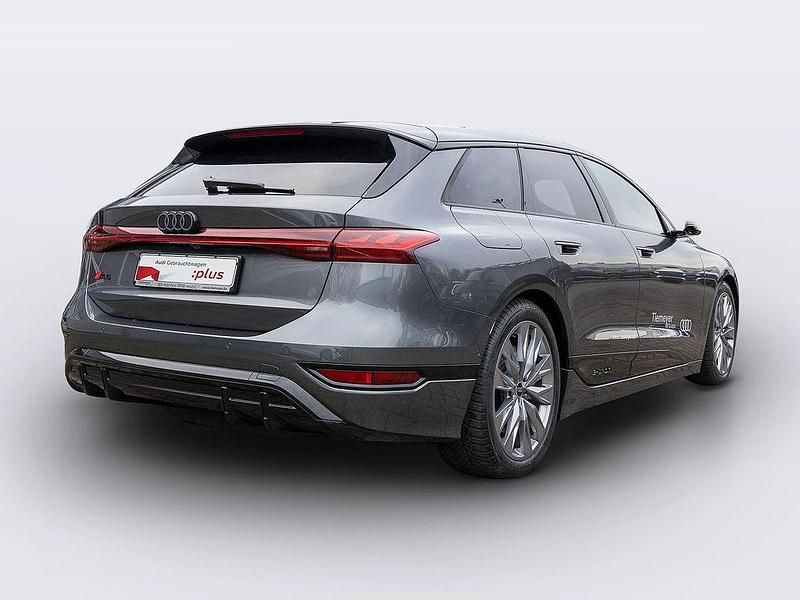 Gebraucht Audi A6 e-tron Performance 269 kW (367 PS) 2025 Daytonagrau perleffekt Kombi